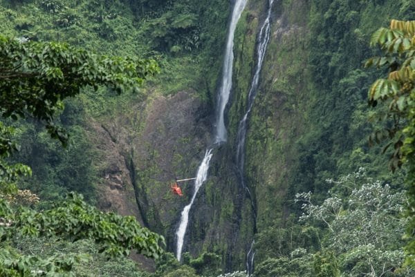 Salto de la Jalda 国家公园--加勒比地区最高的瀑布，高 272 英尺